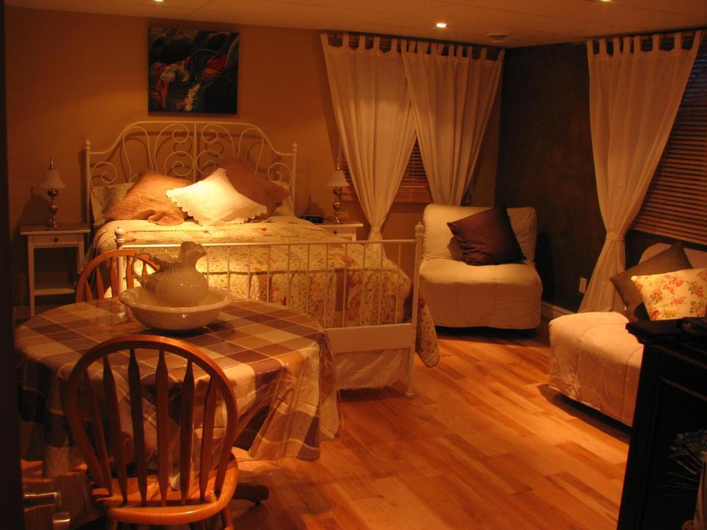 Le Gite Du Hu-Art Bed & Breakfast Quebec City Room photo